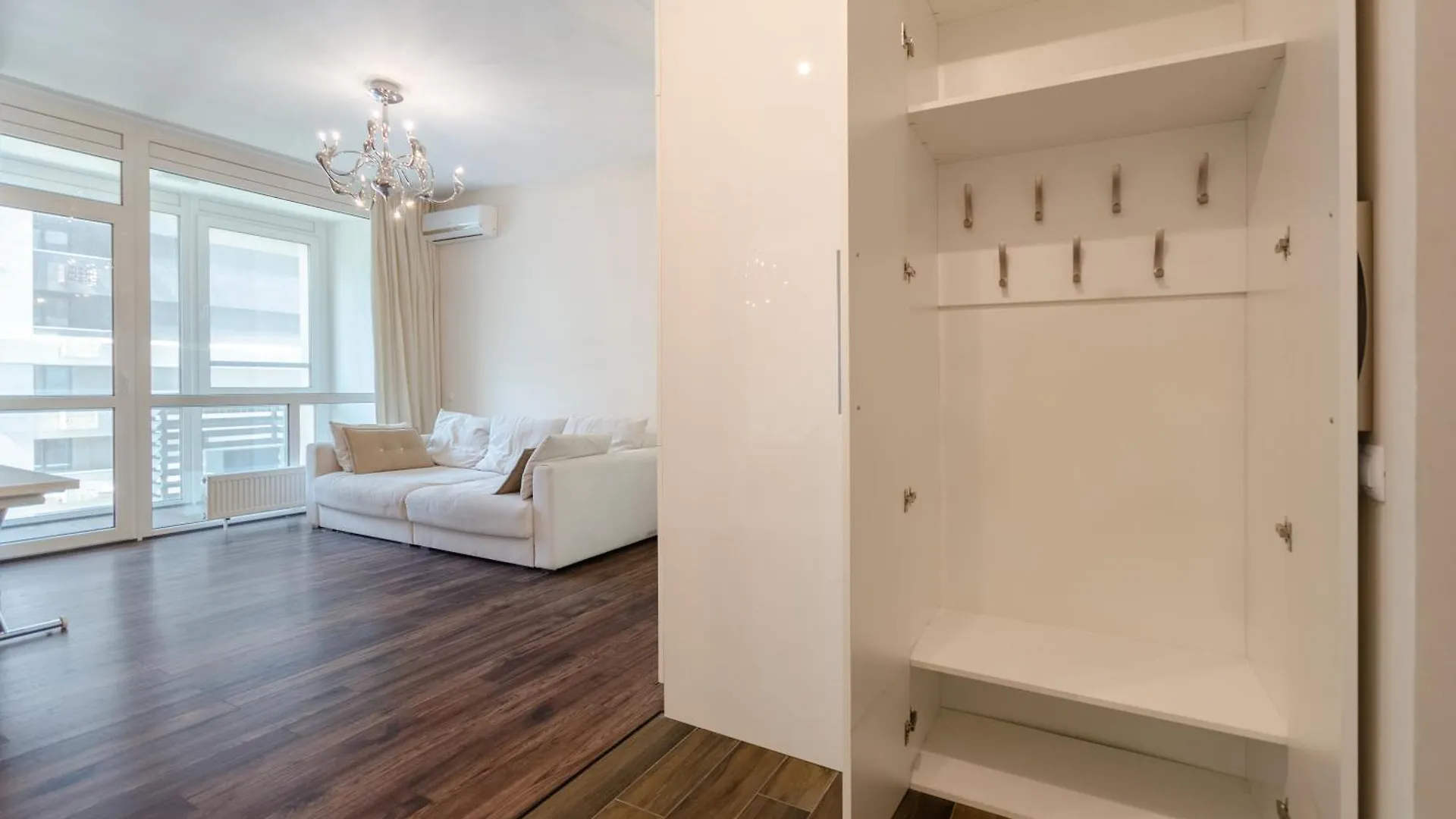 Petrovdom Apartments 11-120 In Rc Hoffman House, 34 Zolotoustivska Street 基輔